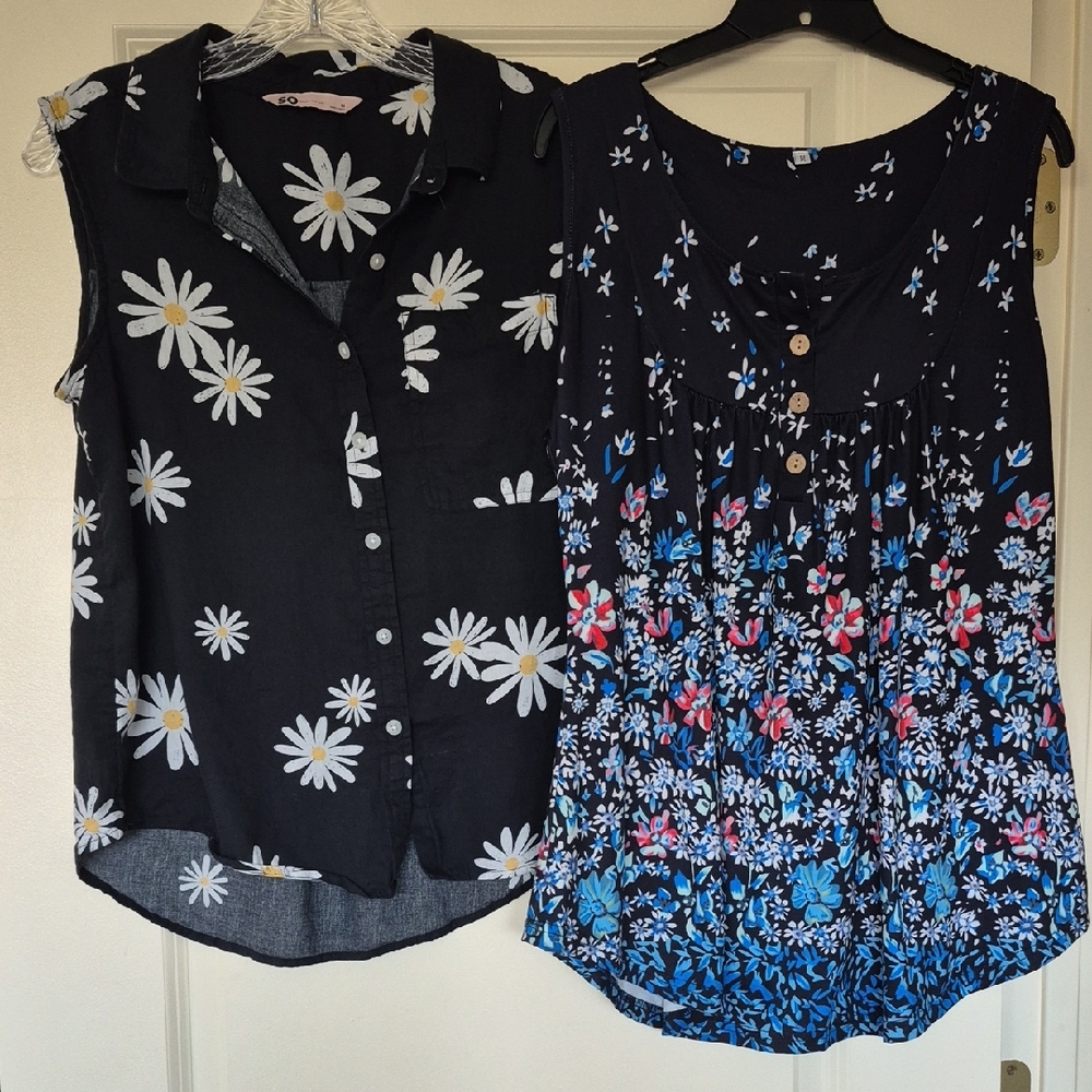 SO Floral Sleeveless Blouses - Black and Blue